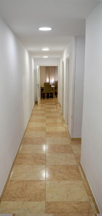 Apartamentos Atlas Terrassa II Exteriér fotografie